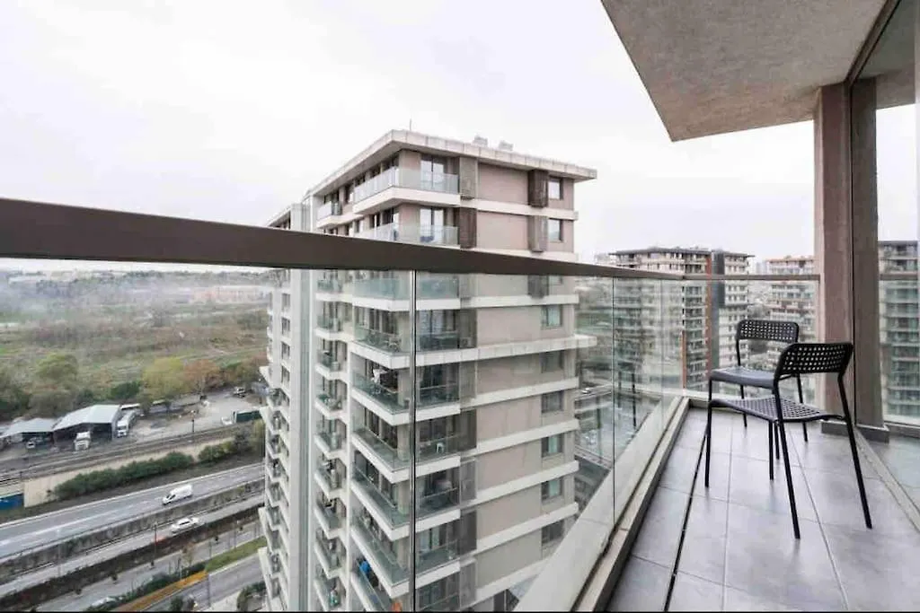 Best Apartment 2 Room With Pool Istanbul